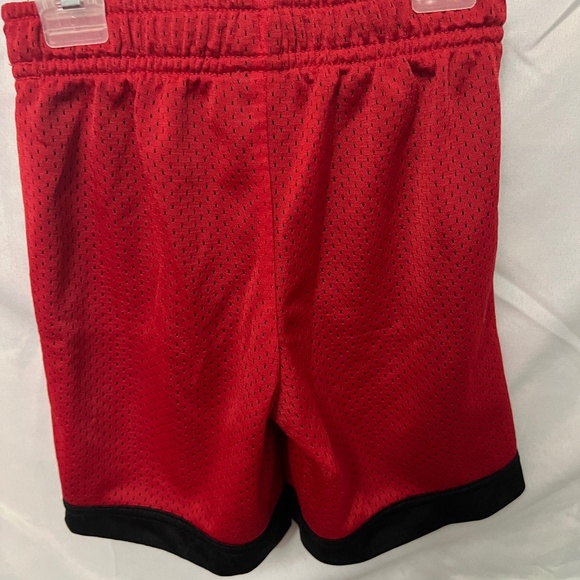 Boys Athletic Works shorts size X-Small (4/5) - Picture 1 of 3